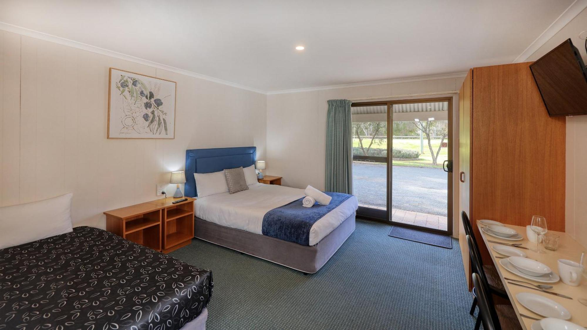 Deniliquin Riverside Caravan Park Luaran gambar