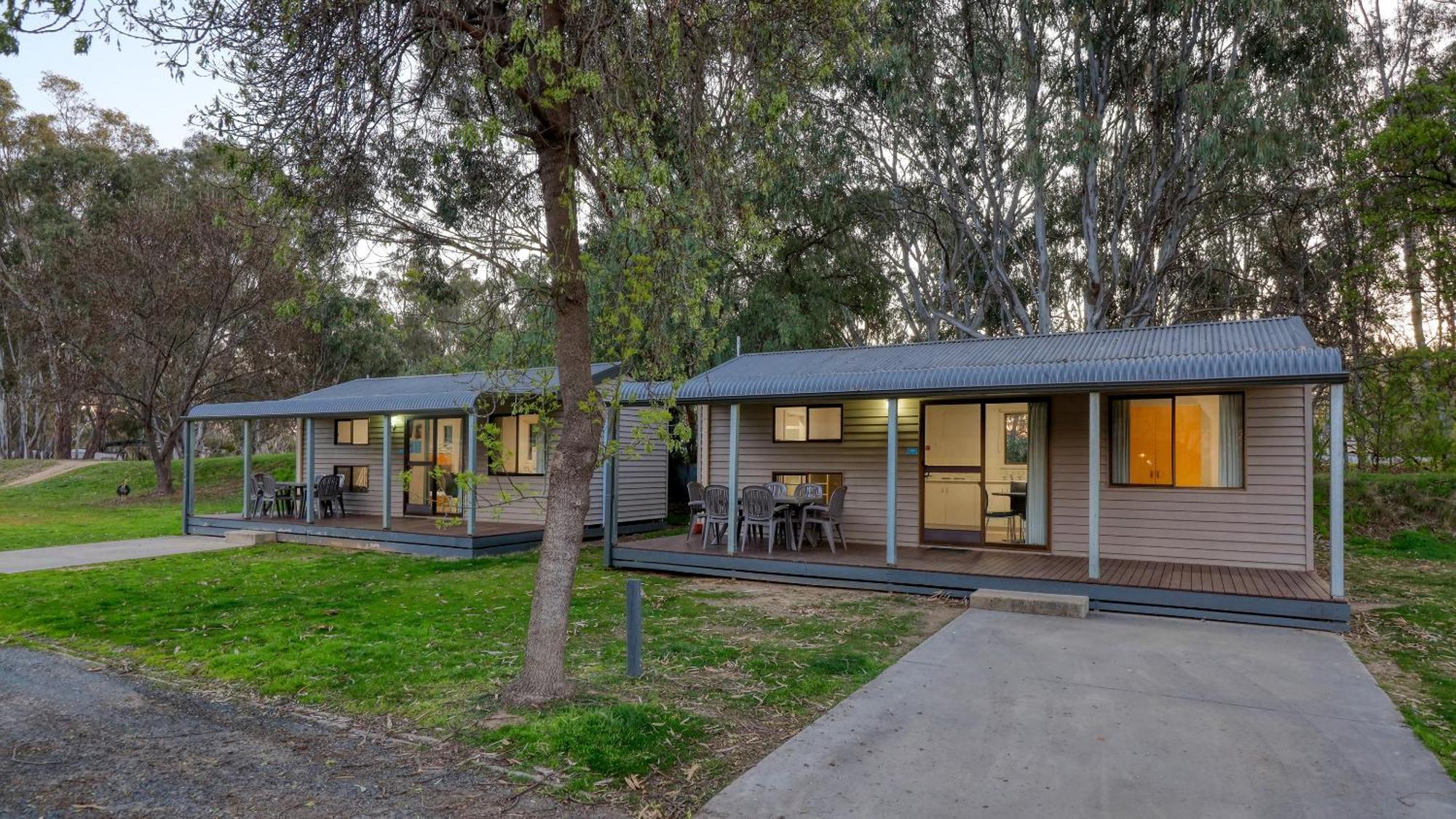 Deniliquin Riverside Caravan Park Luaran gambar