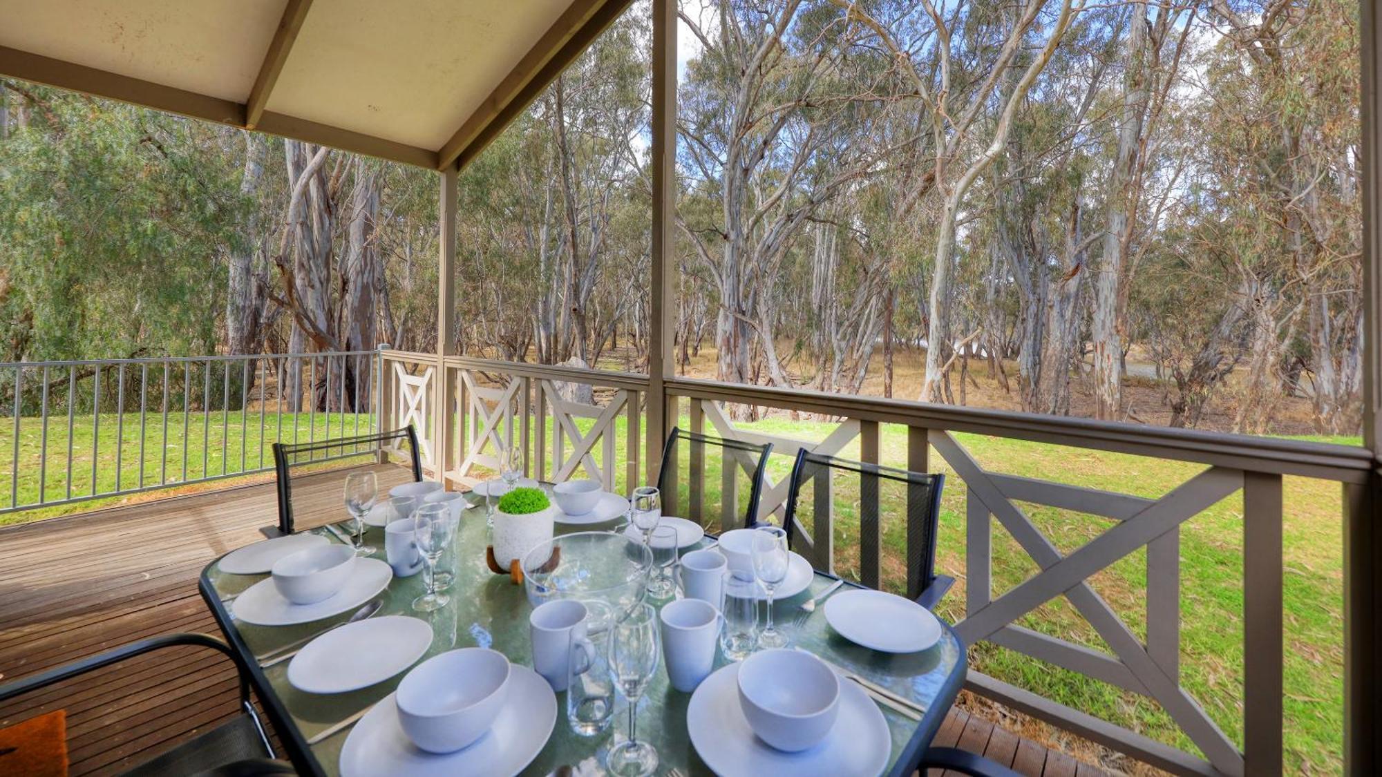 Deniliquin Riverside Caravan Park Luaran gambar
