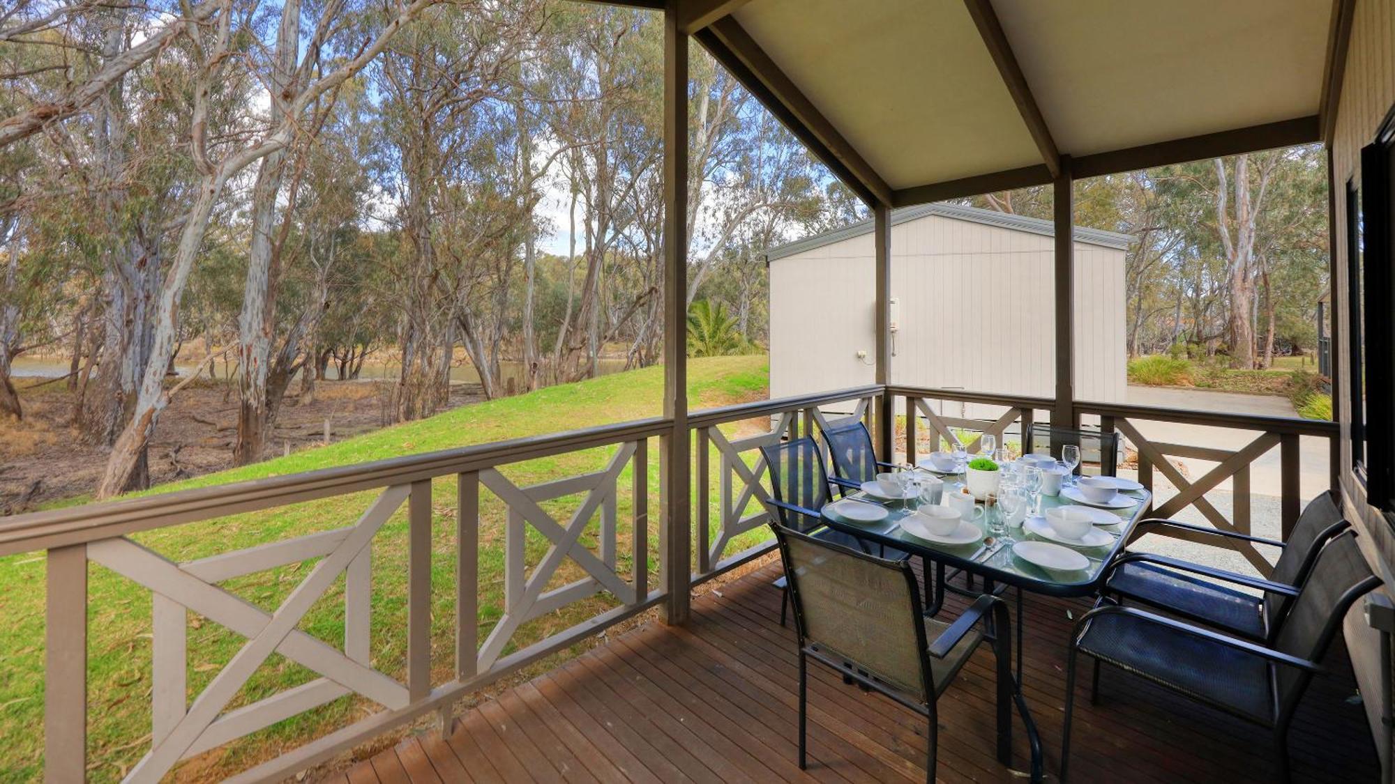 Deniliquin Riverside Caravan Park Luaran gambar