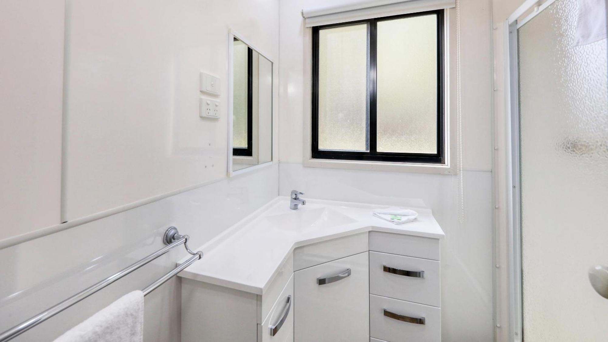 Deniliquin Riverside Caravan Park Luaran gambar
