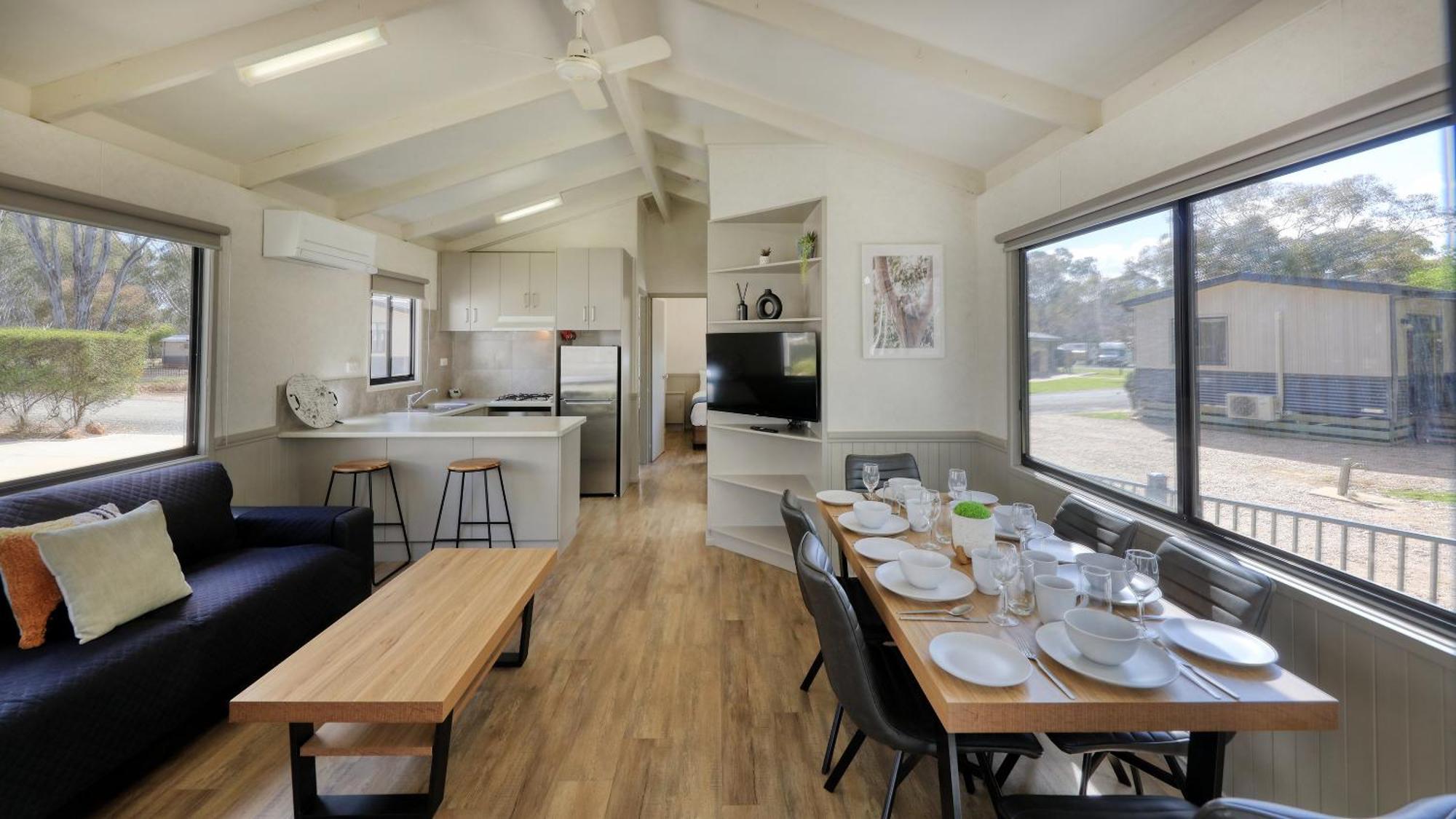 Deniliquin Riverside Caravan Park Luaran gambar